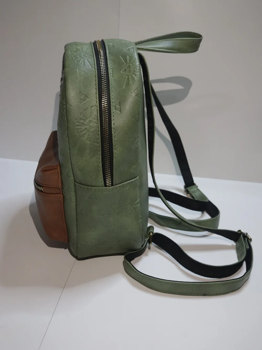 The Legend of Zelda Video Game Green and Brown Mini 11